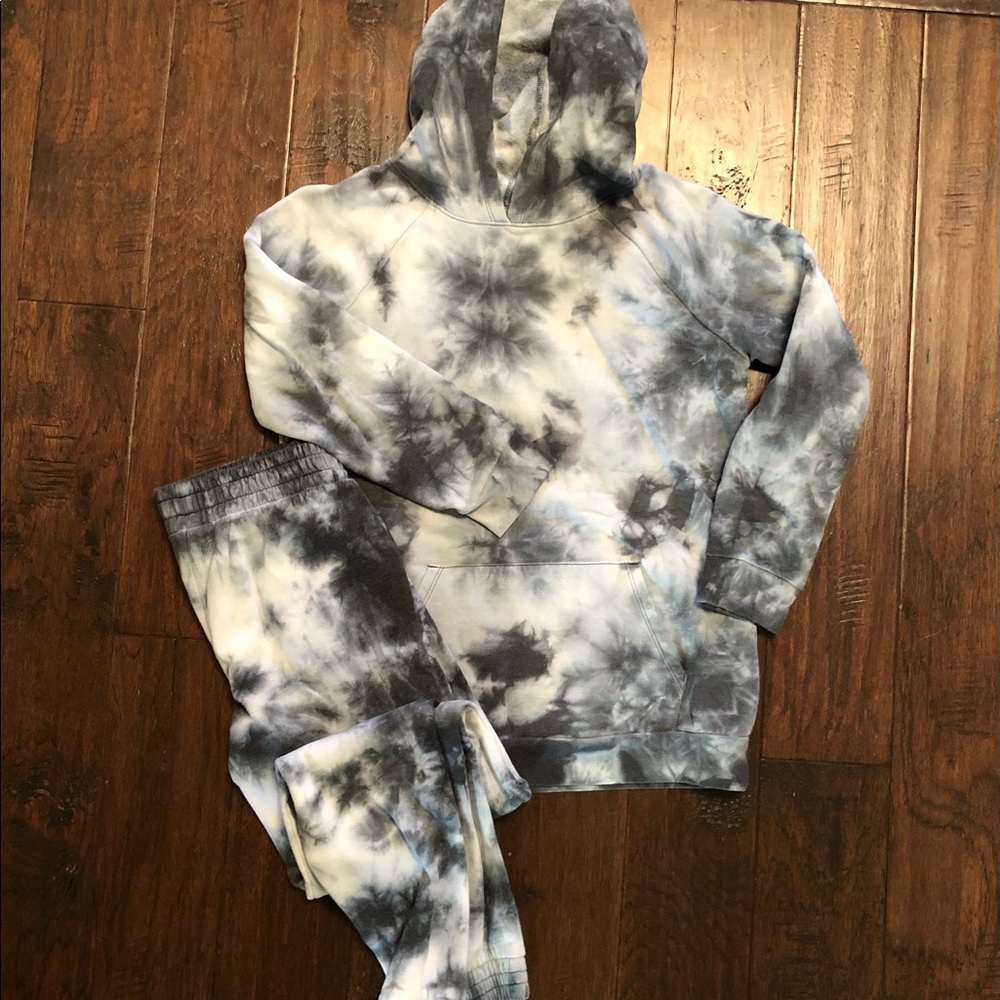 Adorable Tie Dye Sweatshirt with pants